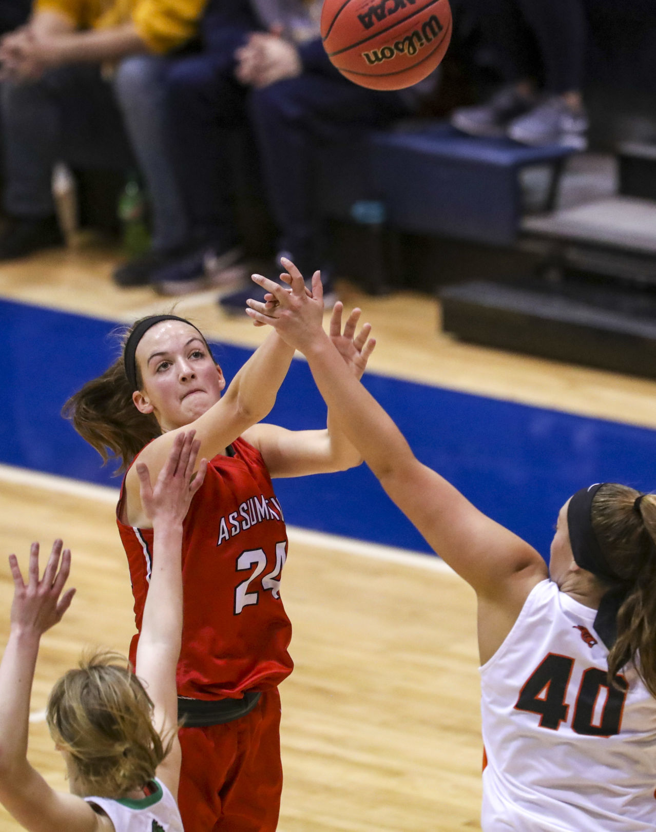031819-qct-spt-seniorhoops-g010